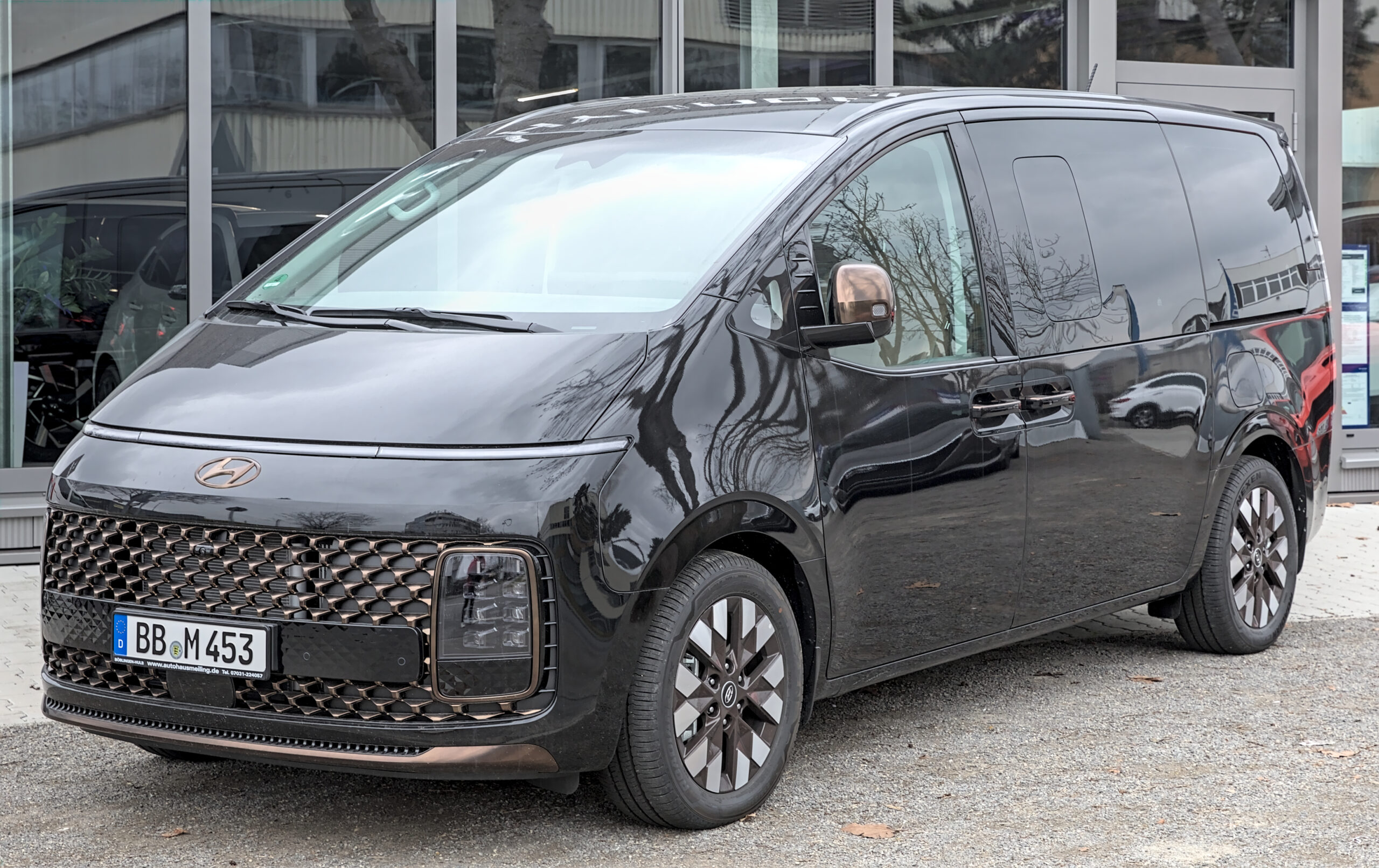 Как выбрать идеальную модель Hyundai для семейных путешествий: советы и лайфхаки