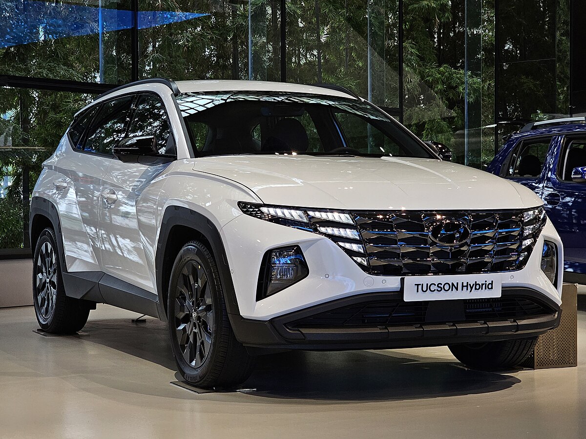 Первый Hyundai: Автомат или Робот? Что выбрать новичку?